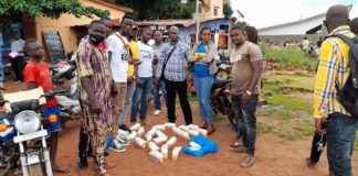 KANKAN-MANIFESTATIONS: DE L’ATTAYA ET DU SUCRE POUR DÉMOBILISER LES JEUNES…