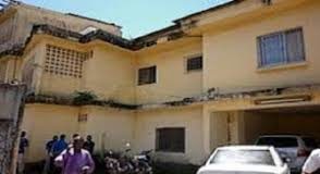 GUINÉE-TRIBUNAL DE DIXINN : UN COMMISSAIRE DE POLICE REFUSE DE COMPARAÎTRE…