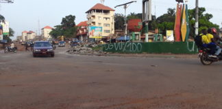 CRISES POST-ÉLECTORALES : UN CALME PRÉCAIRE A BAMBÉTO