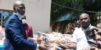 MAISON DE LA PRESSE ET COVID-19 : LA DIASPORA GUINÉENNE D’ALLEMAGNE FAIT DES DONS