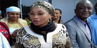 BLOQUÉE À L’AÉROPORT, HADJA HALILATOU DALEIN DIALLO RÉAGIT …