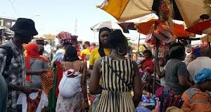 GUINÉE/FÊTES DE FIN D’ANNÉE : LA CRISE ENTRE TOUTES LES LÈVRES !