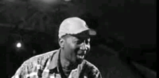 SÉKOU BEMBEYA PARLE DU CALVAIRE DES ARTISTES APRÈS SÉKOU TOURÉ !