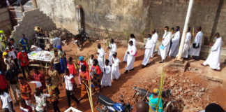 GUINEE/ FÊTE DES RAMEAUX : LA PANDÉMIE OBLIGE LE CLERGÉ A LIMITER CERTAINES PRATIQUES !