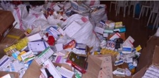 PHARMACIE PAR TERRE : ALPHA CONDÉ A-T-IL CÉDÉ A LA PRESSION DES ACTEURS ?