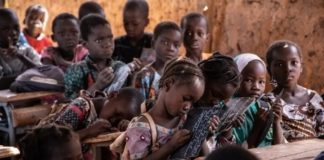 ECOLE AU SAHEL: 4 MILLIONS DE FILLES ONT ABANDONNÉ A CAUSE DE L’INSÉCURITÉ
