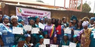 KINDIA: LA PREMIÈRE ÉDITION DE LA SEMAINE DE TEINTURE ET ARTISANAT CÉLÉBRÉE EN APOTHÉOSE !