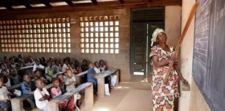 AFRIQUE/ACCÈS À L’ÉDUCATION: DÉCOUVREZ LA PLACE DE LA GUINÉE