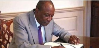 ALPHA CONDÉ GRACIE DEUX PRISONNIERS POLITIQUES