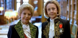 UNE FÉMINISATION QUI TARDE