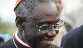 AU SUJET DE L’HOMÉLIE DU CARDINAL SARAH: LES INTELLECTUELS CATHOLIQUES RÉAGISSENT!