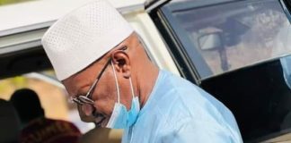 EMPÊCHÉ DE SORTIR DU PAYS, OUSMANE KABA DÉNONCE « JE NE SUIS PAS SUR LA LISTE DE LA CRIEF… »