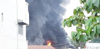 KALOUM: UN MAGASIN STOCKS EN FEU