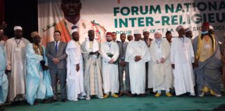 PALAIS DU PEUPLE : OUVERTURE DU FORUM INTER-RELIGIEUX…