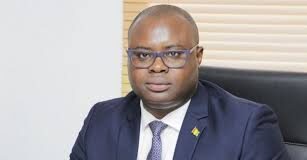 CE QUE VOUS NE SAVEZ PAS DU NOUVEAU PM!