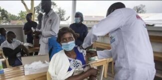 GUINÉE : COVID-19 ET ROUGEOLE ENCORE PRÉSENTS…