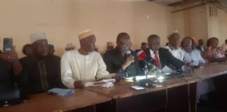 DÉCRET HORAIRES TRAVAIL: LE MOUVEMENT SYNDICAL S’OPPOSE!