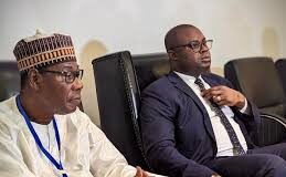 DIALOGUE POLITIQUE: LES ÉTATS-UNIS FONT UN IMPORTANT COMMUNIQUÉ!