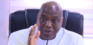 GUINÉE : 41 DIPLOMATES MIS A LA RETRAITE !