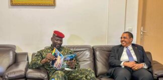 MINISTÈRE DE LA SANTÉ : COLONEL MAMADI DOUMBOUYA EFFECTUE UNE VISITE …!