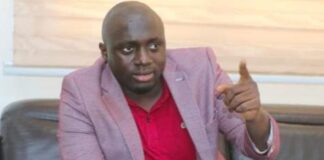 GUINÉE/MANIF: LES AUTORITÉS MÉNACENT DE RETIRER LES AGRÉMENTS DE…