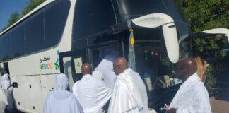 DÉPART DES PÈLERINS GUINÉENS DE MÉDINE POUR LA MECQUE