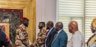 ATTAQUE MAISON CENTRALE: LE GOUVERNEMENT PRÉSENTE SES CONDOLÉANCES AU COLONEL DOUMBOUYAH