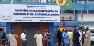 NÉGOCIATIONS GOUVERNEMENT, SYNDICAT ET PATRONAT : LES LIMITES DE LA JUNTE