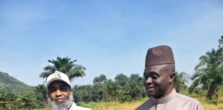 KINDIA : UNE DÉLÉGATION DU SGAR VISITE LE CHAMP RIZICOLE DE…