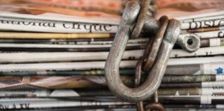 LA JUNTE SUSPEND UN MÉDIA FRANÇAIS!