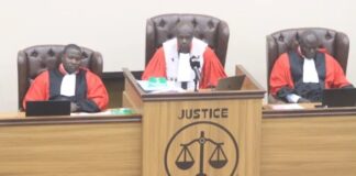 PROCÈS: DES AVOCATS DE LA DÉFENSE CITÉS, L’AUDIENCE SUSPENDUE!