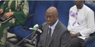 PROCÈS/EXPOSITION DE CORPS: LE MÉDECIN LÉGISTE DÉSAVOUE LE MINISTRE DE LA SANTÉ