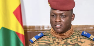 BURKINA FASO : LES INFLUENCEURS DÉSORMAIS CONDAMNÉS À 2 ANS DE PRISON SI JAMAIS ILS …