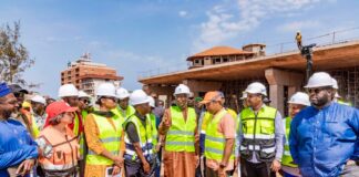 LE PREMIER MINISTRE VISITE LES TRAVAUX DE L’ÉCHANGEUR DE BAMBÉTO