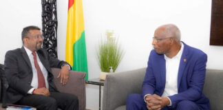 LE PREMIER MINISTRE A REÇU LE CHARGÉ D’AFFAIRES DE L’AMBASSADEUR DE LA MALAISIE EN GUINÉE