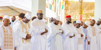 LE GÉNÉRAL MAMADI DOUMBOUYA CÉLÈBRE L’AÏD EL-FITR AU PALAIS MOHAMMED V