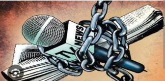 MÉDIAS/AGRÉMENTS RETIRÉS: L’INDIGNATION SANS MESURE DE LA CLASSE POLITIQUE?