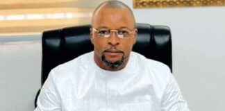 LE MINISTRE ABOUBACAR CAMARA SUR LA CRISE ÉNERGÉTIQUE