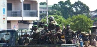 QUELLE EST LA DIFFÉRENCE ENTRE UN SOLDAT ET UN MILITAIRE ?