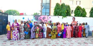GUINÉE : LE FAAEFF DOTE 500 FEMMES DU RCCM