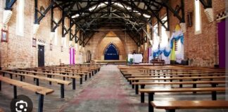 AU SUJET DE LA SÉCURITÉ: PLUS DE 8 000 ÉGLISES FERMÉES