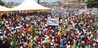 LA GUINÉE EN QUÊTE DE SON DEUS EX MACHINA