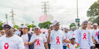 OCTOBRE ROSE : LE PREMIER MINISTRE APPELLE À LA MOBILISATION CONTRE LE CANCER DU SEIN