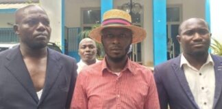 AU SORTIR DU TRIBUNAL DES PAIRS (HAC): LE GÉNÉRAL RASSURE…