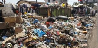 LES ORDURES NE SCANDALISENT PLUS, NI NE MÈNENT À DES RÉFLEXIONS POUR BRISER LE CERCLE VICIEUX