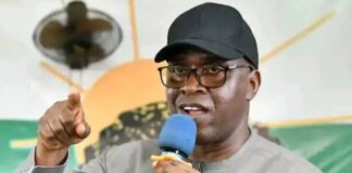 FODÉ OUSSOU SALUE LA FIDÉLITÉ DES MILITANTS DU RPG ARC-EN-CIEL ET CRITIQUE LES OPPORTUNITÉS