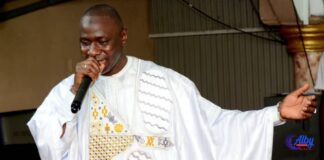 MAMADOU LÉLOUMA : UN PARCOURS MUSICAL INSPIRANT DE LA GUINÉE AU MONDE