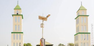 BOFFA CÉLÈBRE LA RÉOUVERTURE DE LA MOSQUÉE DE BOLONDÉ