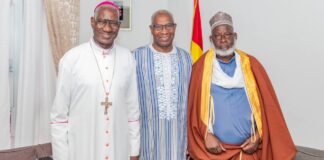 LE PREMIER MINISTRE ET LES CHEFS RELIGIEUX : AU-DELÀ DES APPARENCES, L’ESSENTIEL ?