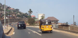 CARNET DE ROUTE/FREETOWN-CONAKRY: LE PARADOXE SAISISSANT?